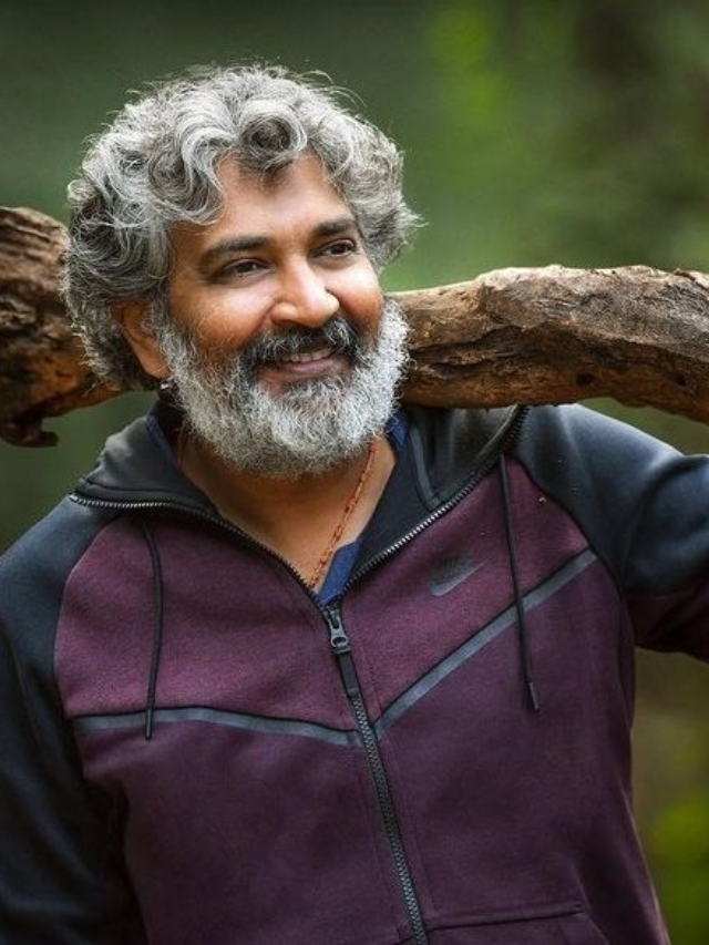 How much money does National Award Winner SS Rajamouli Earn?